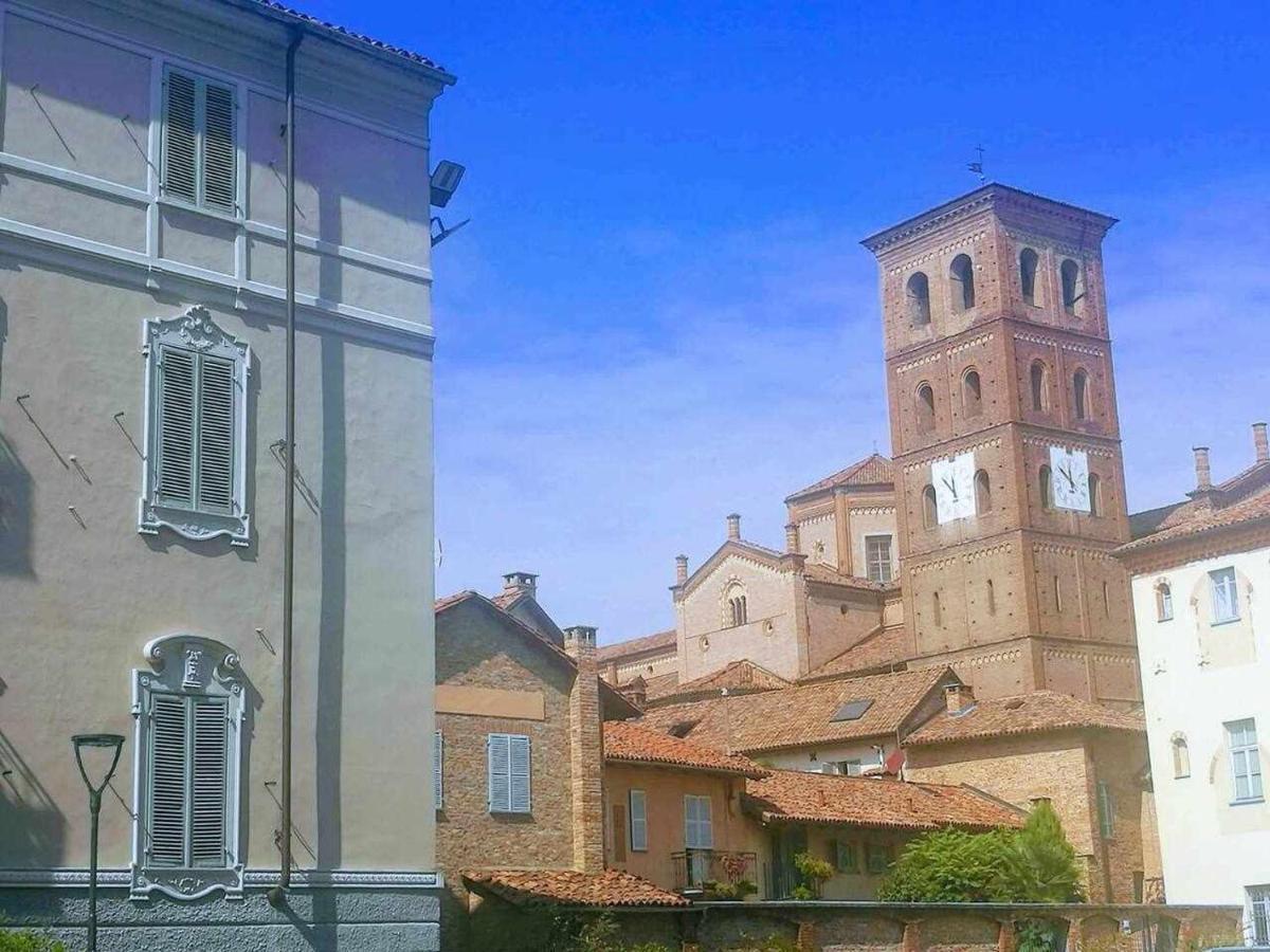 Appartamento Nel Cuore Di Асті Екстер'єр фото